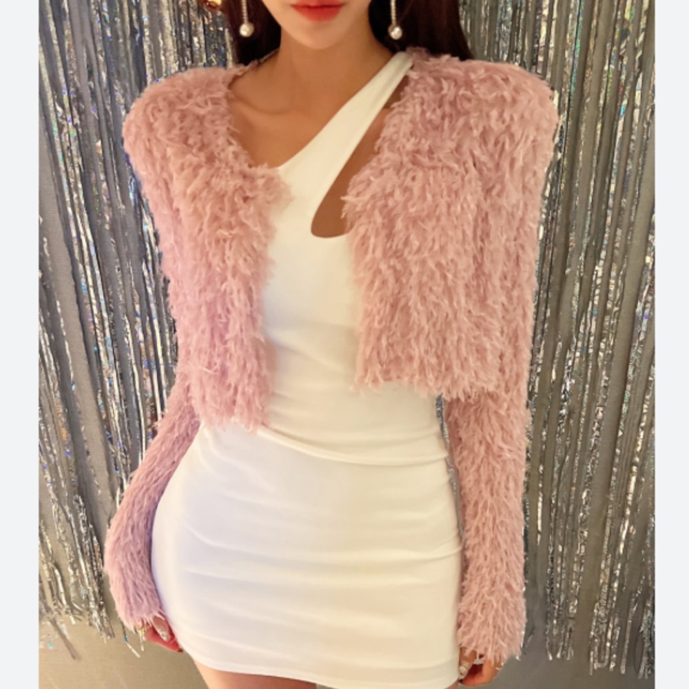 Lauren Conrad, light pink faux feather jacket, Size XXL